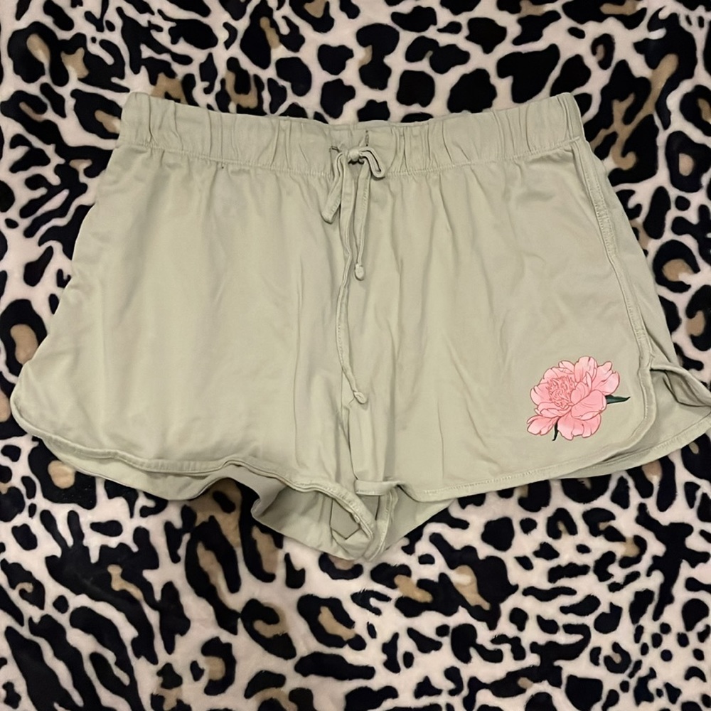 Shorts bundle - Picture 7 of 10